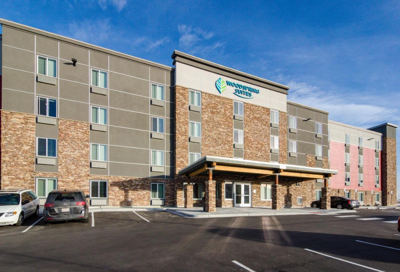 Woodspring Suites Thornton-North Denver エクステリア 写真