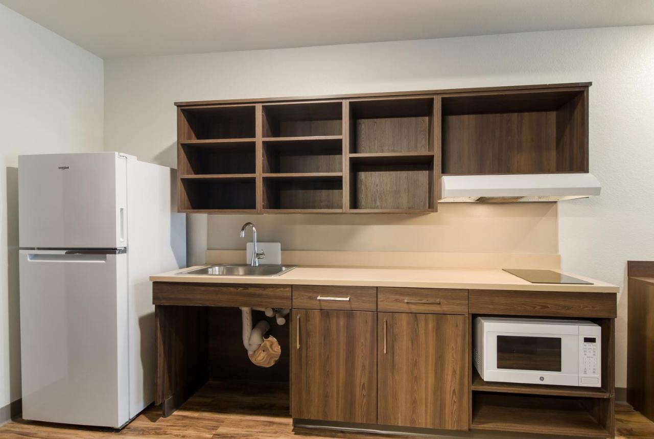 Woodspring Suites Thornton-North Denver エクステリア 写真