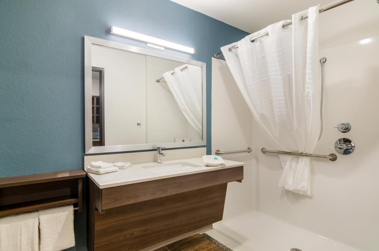 Woodspring Suites Thornton-North Denver エクステリア 写真